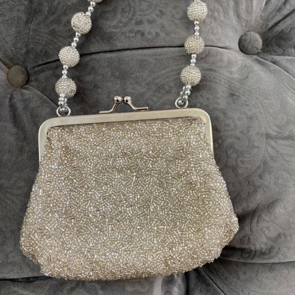 Beautiful bag by La Regale - Picture 3 of 7